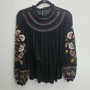 Akemi + Kin Top XS Black Red Embroidered Floral Beaded Long Puff Sleeves Louise